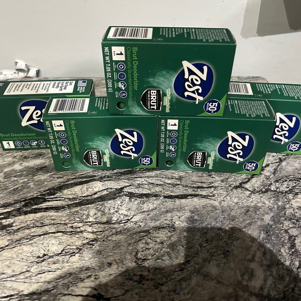 5 pack Zest Bar Soap with classic Brut Scent for Men